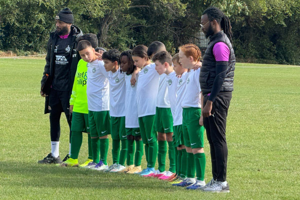Omonia Youth FC U11 Platinum observing a minute's silence